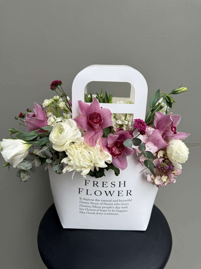 Şık Çanta Aranjmanı