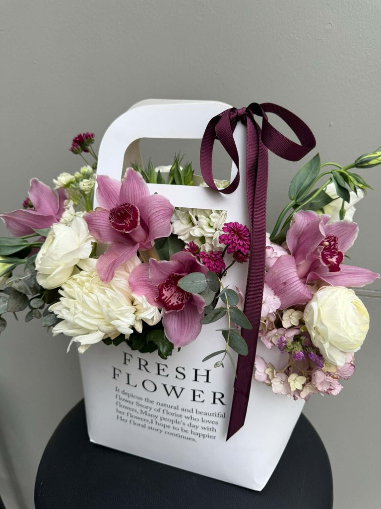 Şık Çanta Aranjmanı